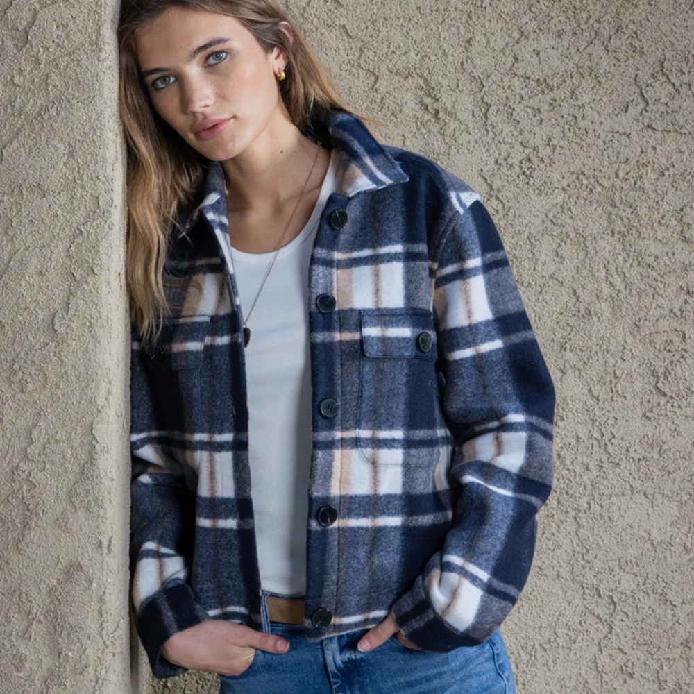 NWT Dylan Plaid Shirt Jacket